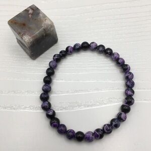 HANDCRAFTED Purple Fire Agate Stretch Bracelet